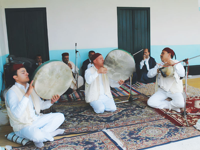 الموروث الموسيقي الشعبي  و علاقته بالطرق الصوفية في تونس  من خلال نموذج 